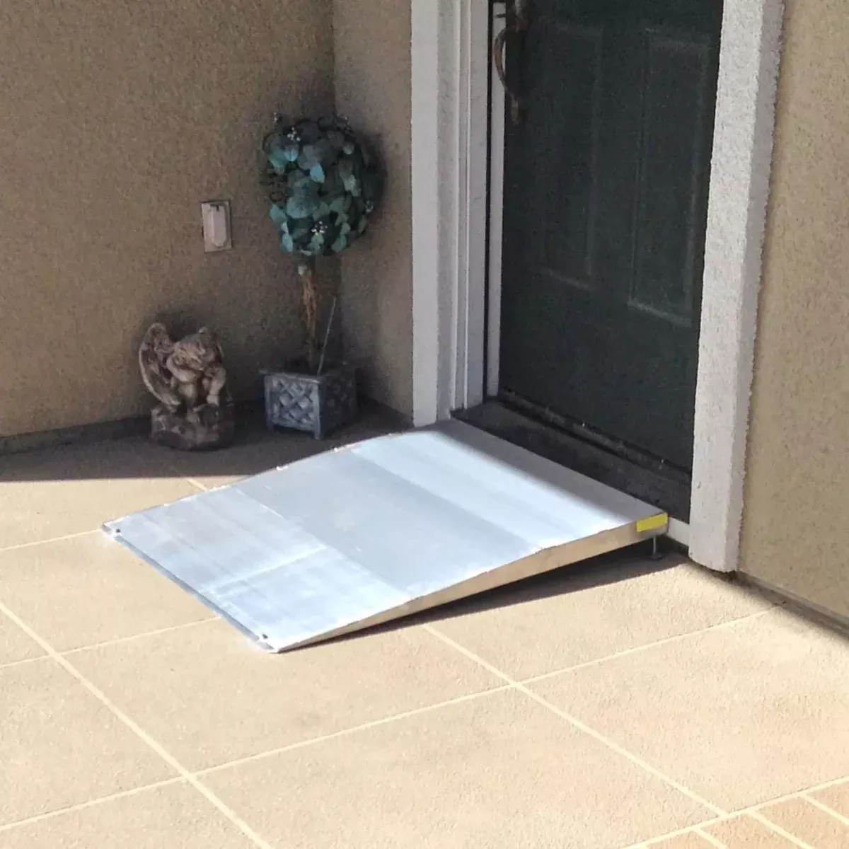 PVI ELEV8 Adjustable Threshold Ramp: 800 lb Capacity